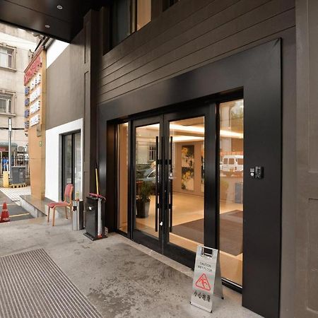 Home Inns Plus Shanghai Xujiahui Branch Экстерьер фото