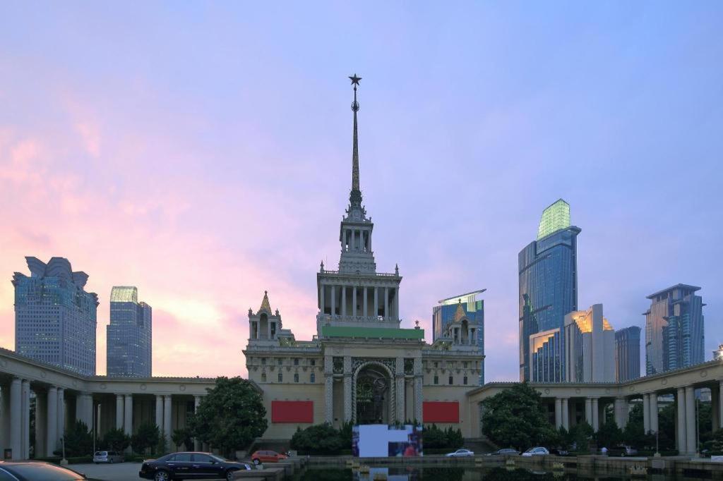Home Inns Plus Shanghai Xujiahui Branch Экстерьер фото
